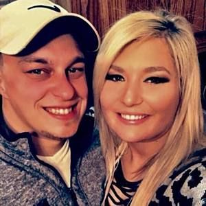 Meet your Posher, Clinton